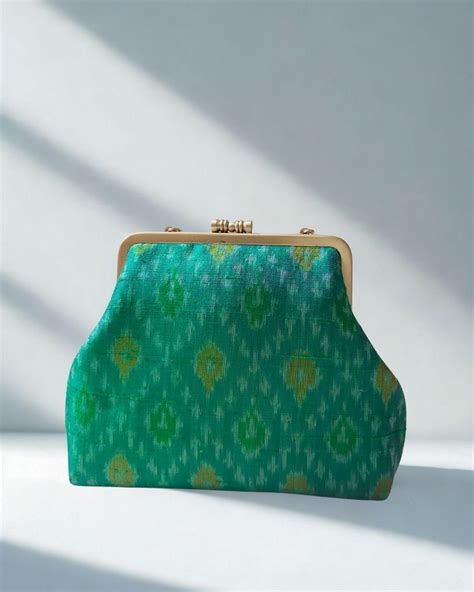 Best Bags and Jewellery Brand in India - Praccessorii