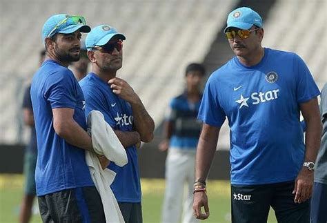 Rating the top applicants for India coach's job