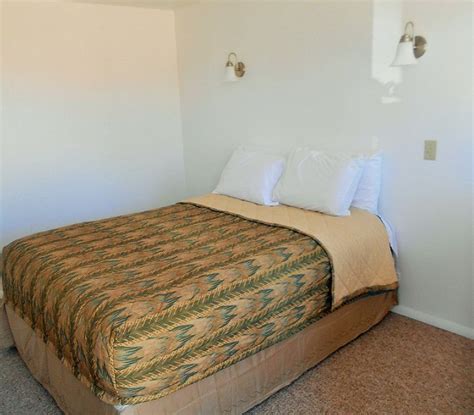 SUPER SAVER INN (Sheridan) - Motel Reviews & Photos - Tripadvisor