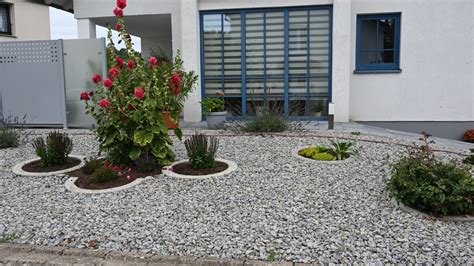 31 Brilliant Gravel Front Yard Landscaping Ideas To Add Curb Appeal To ...