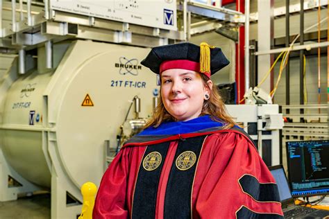 FSU Grad Photos at the Mag Lab — Derek Drapeau