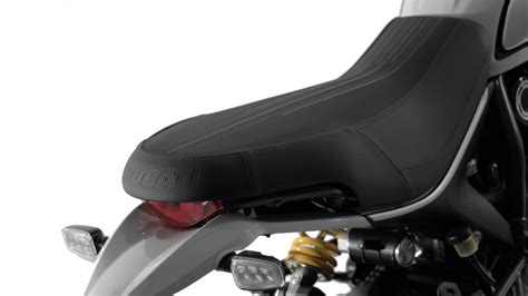 Ducati Scrambler Desert Sled 2021 STD Bike Photos - Overdrive