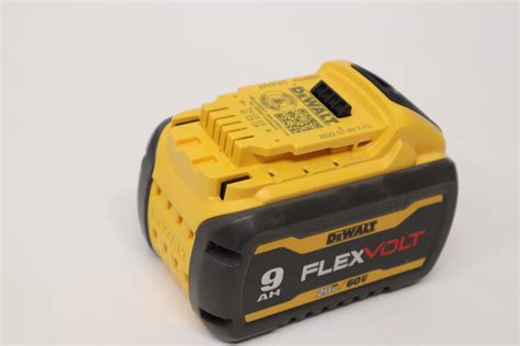DeWalt DCB609 9AH Flexvolt Battery Pack 0256