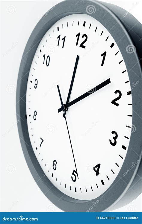 Clock 库存图片. 图片 包括有 æž§å‘šè€…, è¯»ç§, å¤©, æ—¶é—, åšžå…¬å®¤ - 44210303