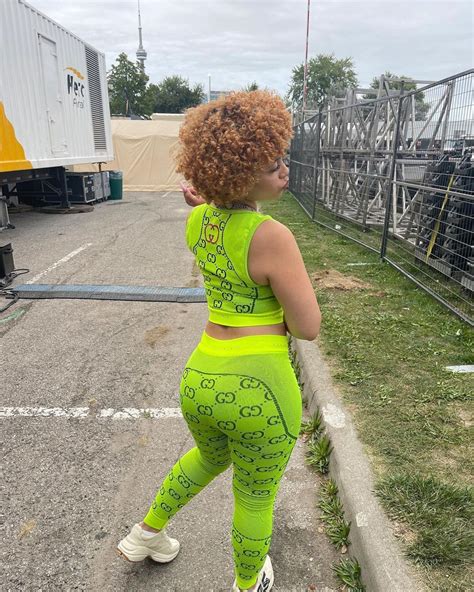 Ice Spice Outfit from September 13, 2022 | WHAT’S ON THE STAR? Save ...