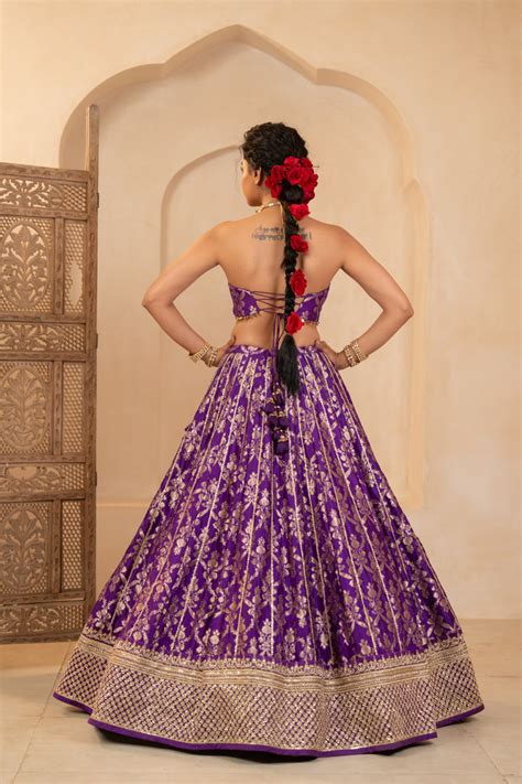 Pashmina Lehenga Set – House of Anjana Bohra