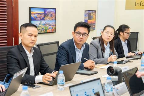 Digital Government Committee 的图像结果