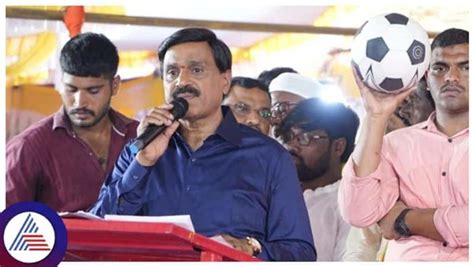 Gali Janardhan reddy: బంగారం తుప్పు పడుతుందా.? హైకోర్ట్‌లో గాలి ...