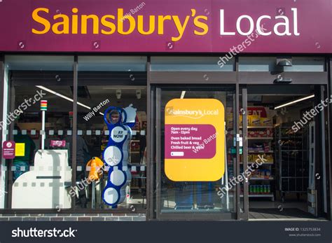 Sainsbury's Local Store 的图像结果