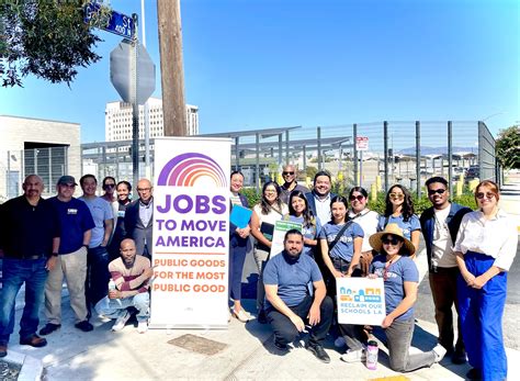 EV Bus Manufacturer Proterra Closes Unionized LA Factory to move to ...