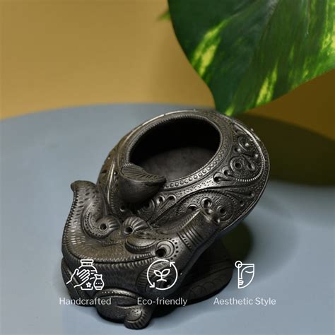 Buy Terracotta Crocodile Ashtrey: Home Decor Item Online – Sowpeace