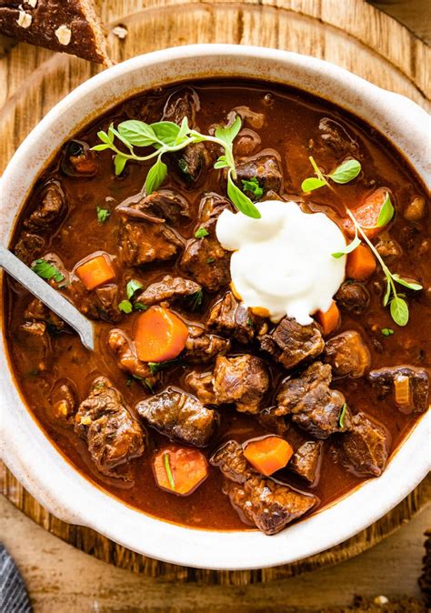 Traditional German Goulash Soup Recipe (Gulaschsuppe) - Cucina by Elena