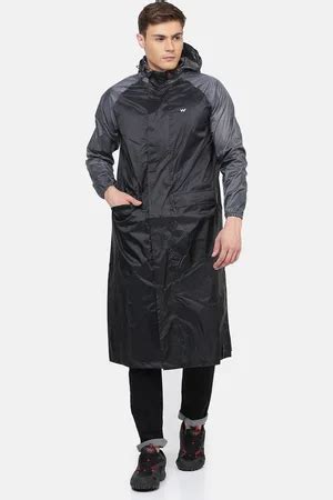 Wildcraft Jackets & Coats - Men | FASHIOLA INDIA