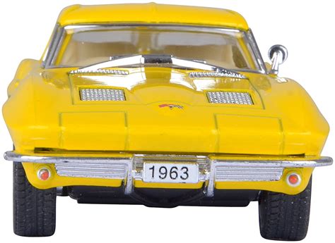 KINSMART 1963 Corvette String Ray - Yellow : Amazon.in: Toys & Games