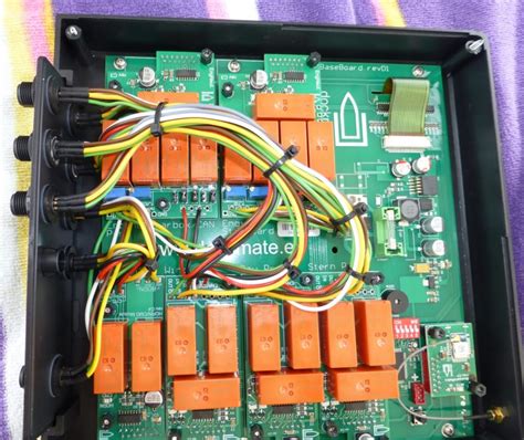 Dockmate Wireless Remote Control Docking System 的图像结果