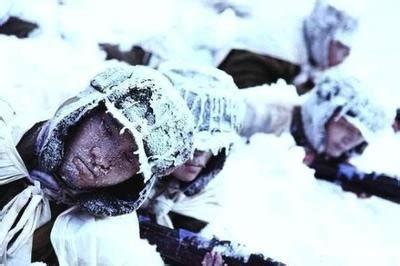 惨烈的长津湖之战，志愿军全连129人冻死在阵地上，没有一人畏缩_腾讯新闻