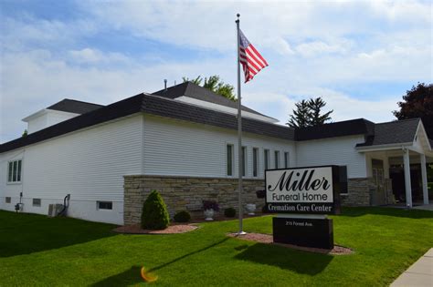 Myrhum-Patten Funeral Home | West Bend WI funeral home and cremation