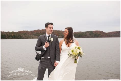 Kayla F Photography: Tellico Village Yacht Club Wedding | Molly & Zach