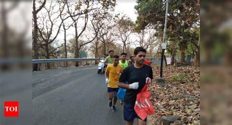Plogging In India: How plogging can help Indian cities | Thane News ...