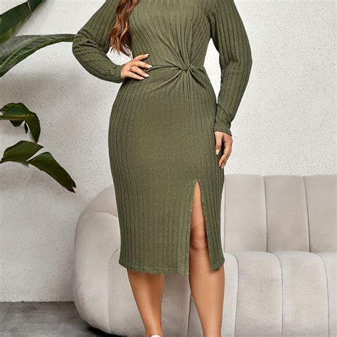 Plus Size Ribbed Twist Front Long Sleeve Midi Dress – CRAZE