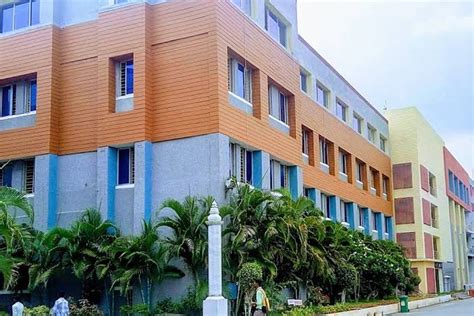 Siddharth Institute of Engineering & Technology Hostel Fees: Rooms ...