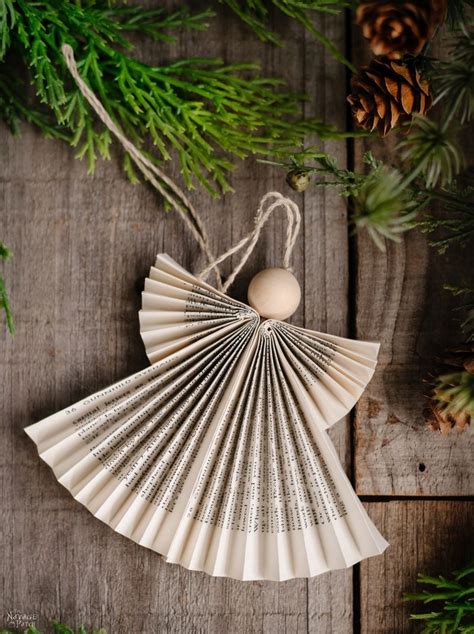 Tutorial On Making Angels From Paper 的图像结果