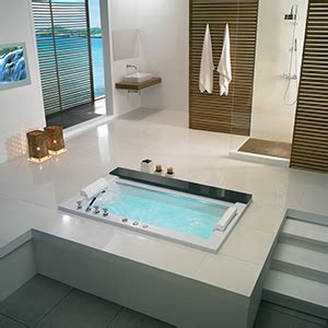 Waterfall Bathtub (RT-19015)