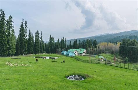 Hotel Neel Gagan, Kashmir, Jammu & Kashmir, Best Hotel in Kashmir ...