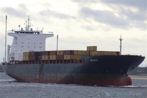 MSC LIPSIA III, Container Ship - Details and current position - IMO ...