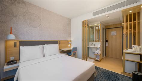 HOLIDAY INN EXPRESS BENGALURU WHITEFIELD ITPL BY IHG - Hotel Reviews ...