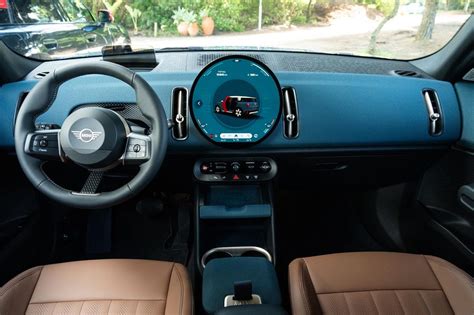 2025 Mini Countryman SE First Drive Review: Prime Electrification ...