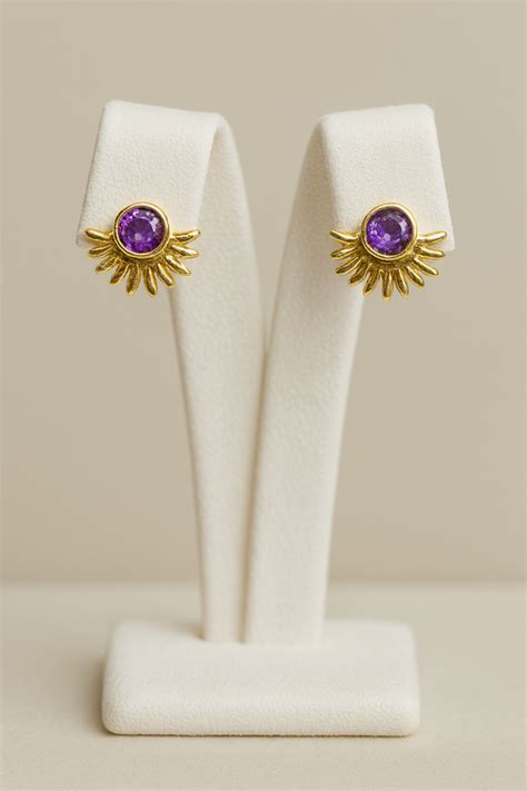 Material – Nimbark Gems & Jewellery