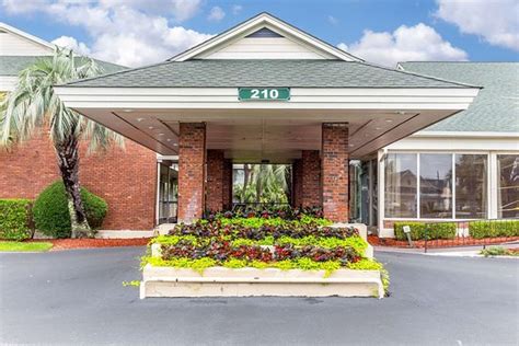 QUALITY INN & SUITES GEORGETOWN - Hotel Reviews, Photos, Rate ...
