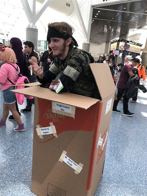 Metal Gear Solid Snake Box