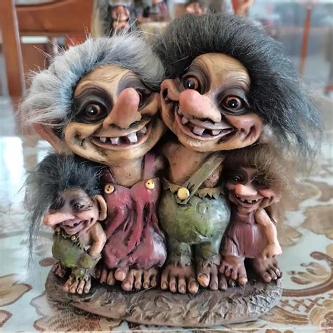 OEM Factory Customized Norwegian Trolls Wholesale Polyresin Garden ...