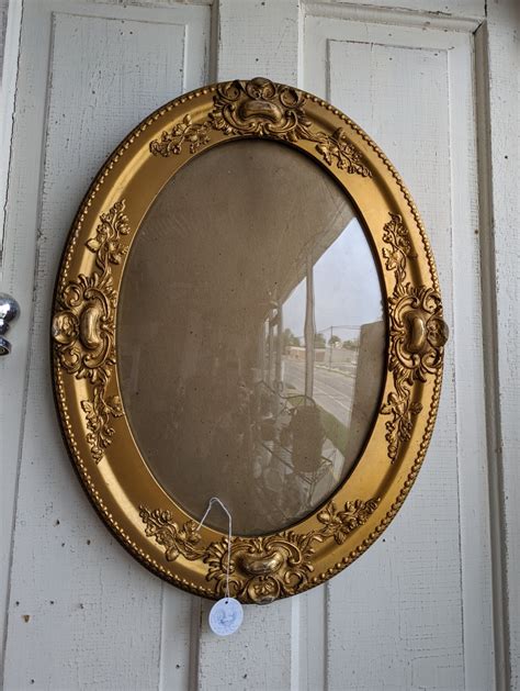 Antique Oval Picture Frames With Bubble Glass