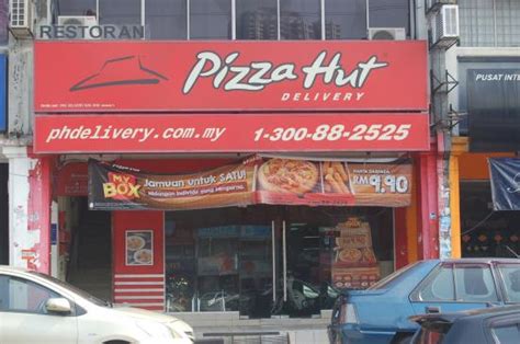 PIZZA HUT TAMAN CONNAUGHT, Kuala Lumpur - Restaurant Reviews, Phone ...