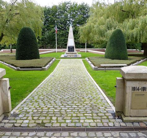 Frans ossuarium Kemmelberg - Heuvelland - Tripadvisor