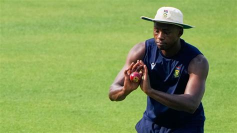 Rib injury sidelines Rabada from first Test against India - ESPN