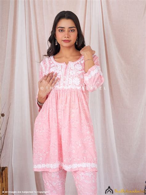 Kavya Mulmul Chikankari Kurta Set – Peach |The Chikan Label