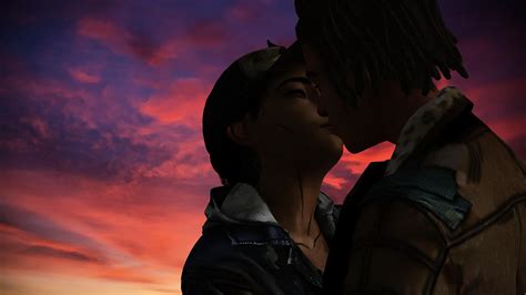 Clementine And Louis Kiss