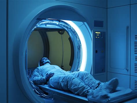 मरने के बाद भी जिंदा हो जाएगा इंसान! क्या है डेड बॉडी फ्रीजिंग तकनीक ...