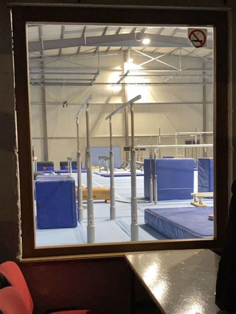 Day Night Sports 的图像结果