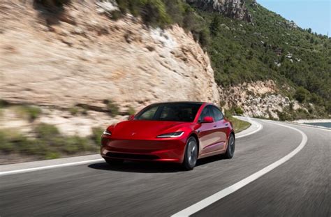 2025 Tesla Model Y vs. 2025 Tesla Model 3: Head to Head | U.S. News