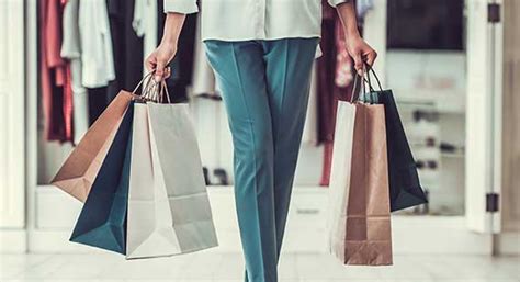 Recycled polyethylene terephthalate (rPET) Testing | TÜV SÜD in India