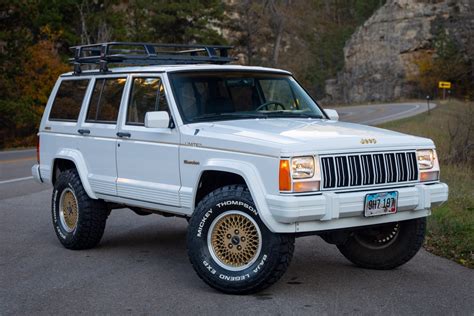 No Reserve: 44k-Mile 1992 Jeep Cherokee Limited 4x4 for sale on BaT ...