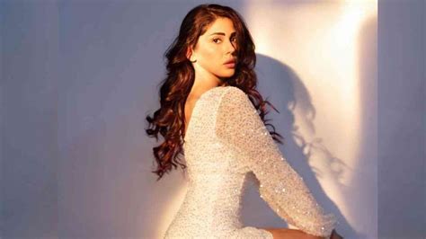 'Mitran Da Chalda' actress Renu Kaushal Reveals How She Chooses to ...