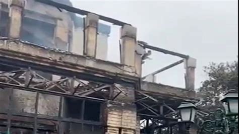 ऐतिहासिक सिकंदराबाद क्लब में लगी आग, 144 साल पुरानी इमारत जलकर राख ...