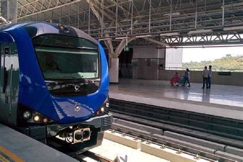 Future OMR - Gated Community Apartments for Sale in Padur