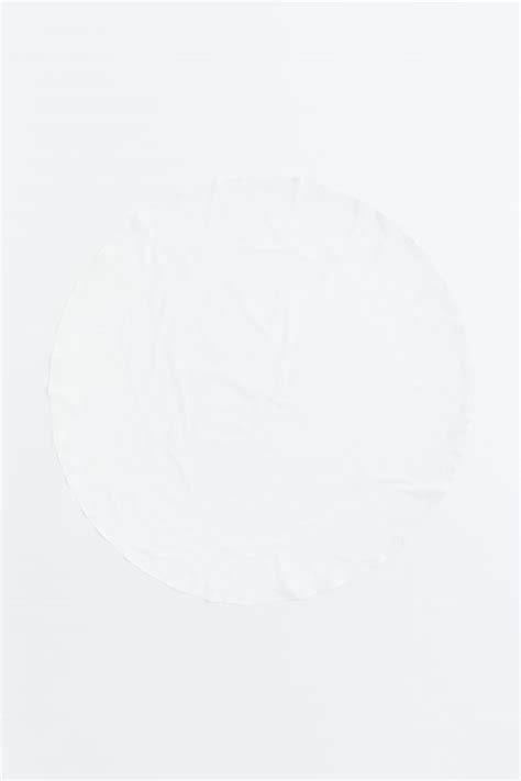 Round cotton tablecloth - White - Home All | H&M IN